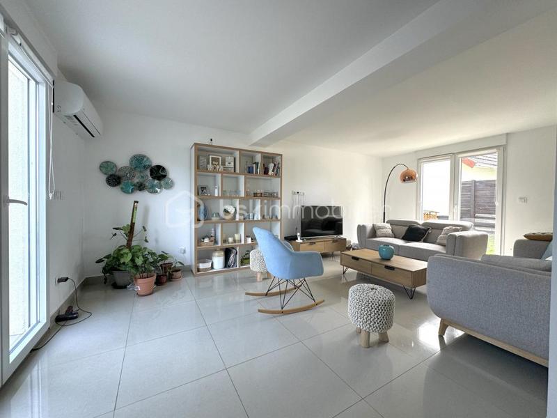 Maison - 140 m² - 6 pièces