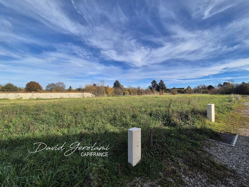 Terrain constructible - 639 m²