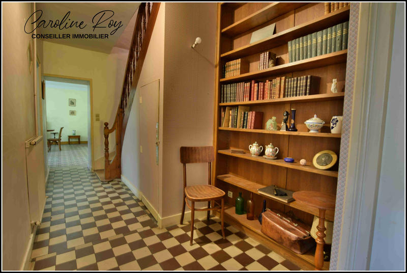 Maison - 226 m² - 8 pièces