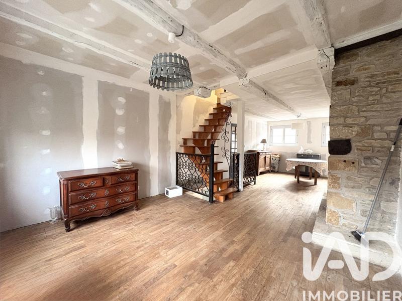 Maison de village - 80 m² - 3 pièces