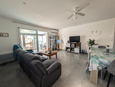 Maison - 99 m² - 5 pièces