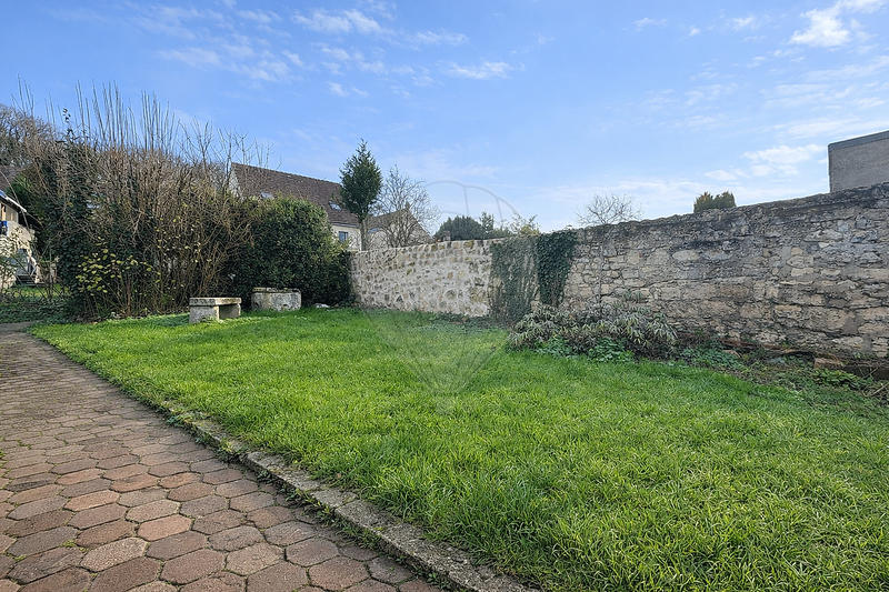 Maison - 132 m² - 9 pièces