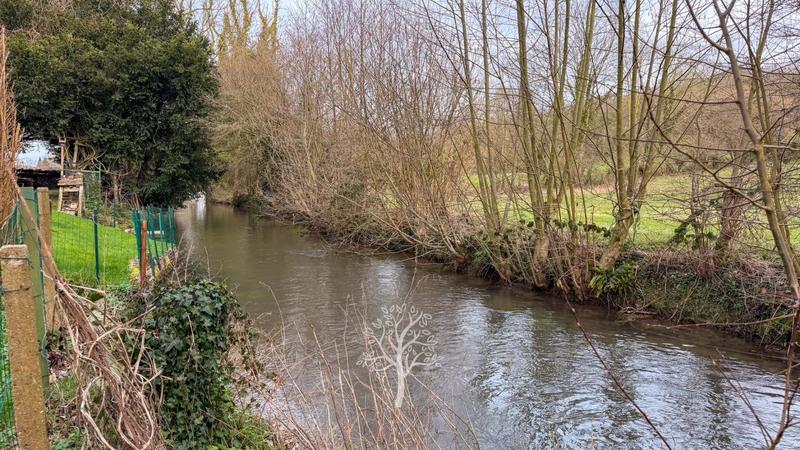 Maison - 248 m² - 7 pièces