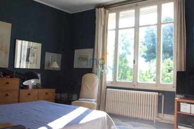 Propriété - 360 m² - 15 pièces