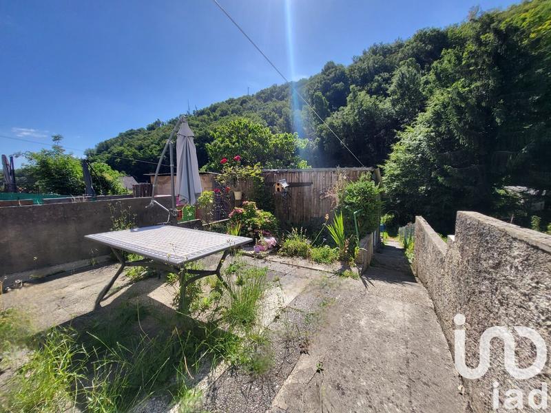 Maison - 104 m² - 3 pièces