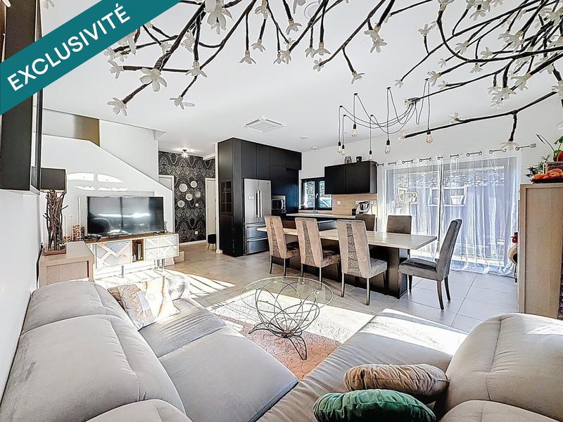 Maison - 90 m² - 4 pièces