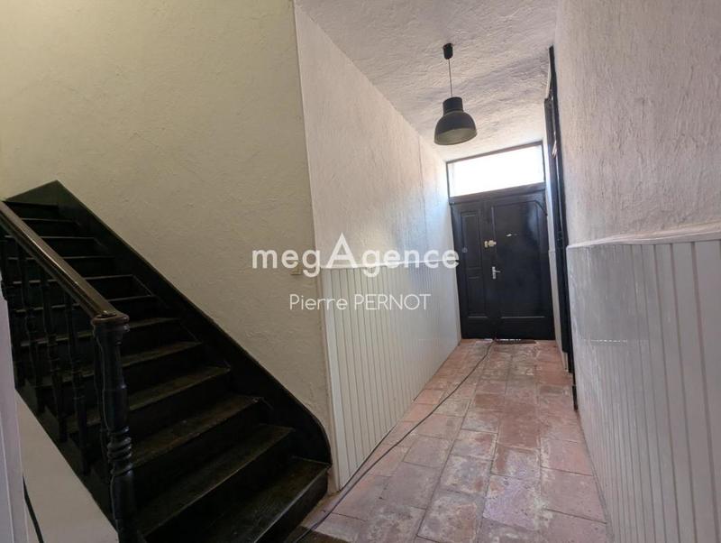 Appartement - 107 m² - 5 pièces