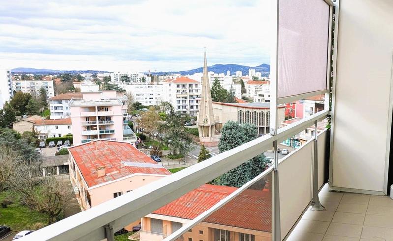 Appartement - 68 m² - 5 pièces