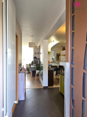 Maison traditionnelle - 110 m² - 7 pièces