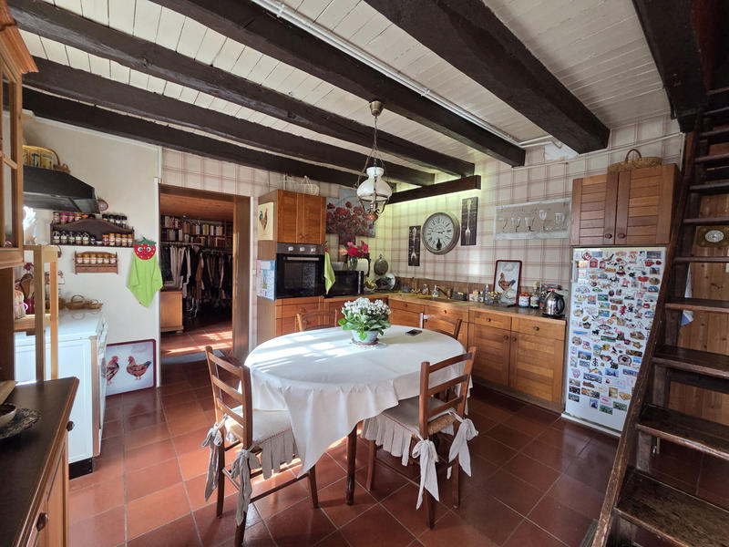 Maison - 154 m² - 8 pièces