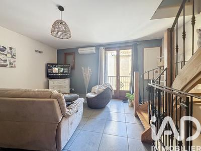 Maison de village - 82 m² - 3 pièces