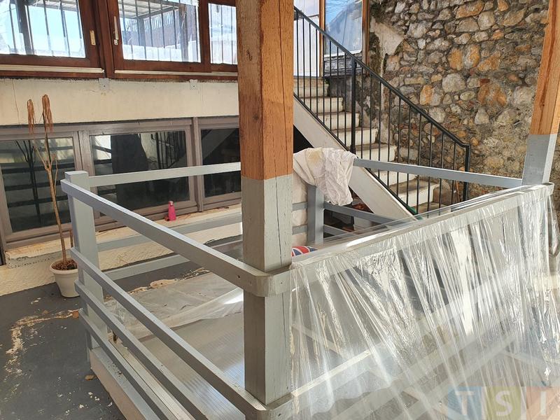 Maison - 288 m² - 9 pièces