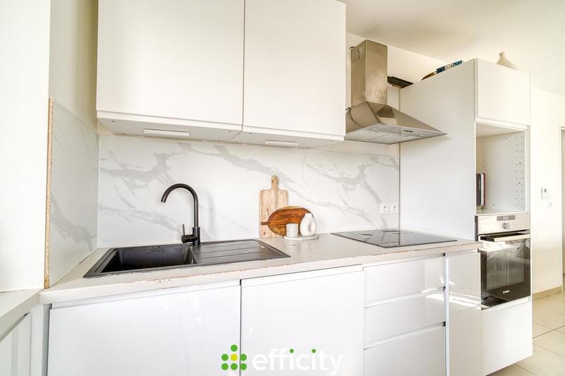 Appartement - 82 m² - 4 pièces