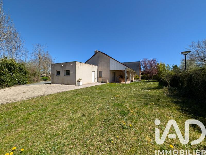 Maison - 142 m² - 6 pièces