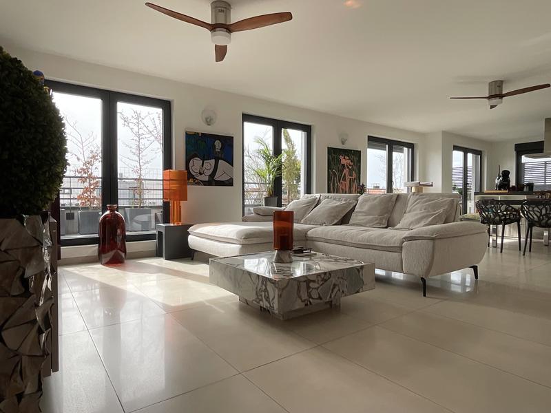 Appartement - 138 m² - 5 pièces