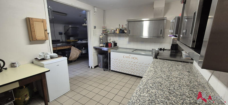 Fonds de commerce - Hôtellerie / Restauration - 390 m²