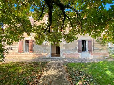 Maison en pierre - 230 m² - 6 pièces