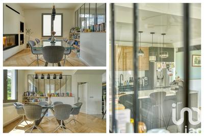 Maison - 200 m² - 8 pièces