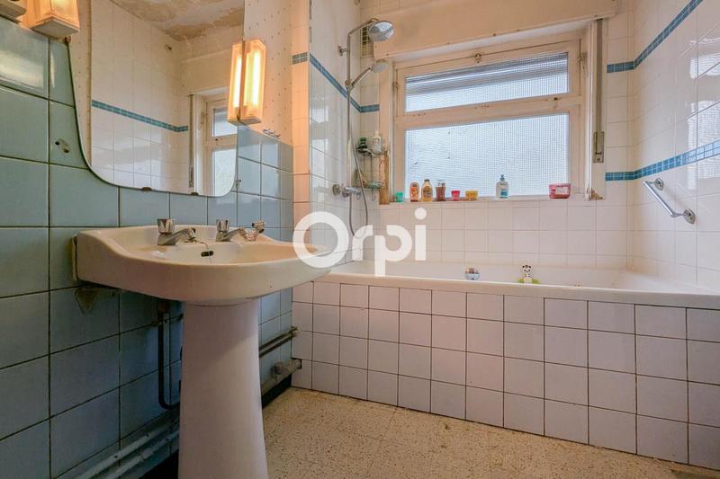 Maison - 159 m² - 6 pièces