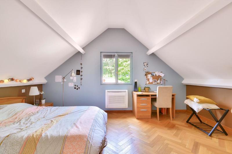 Propriété - 307 m² - 9 pièces