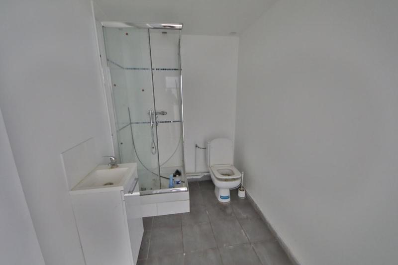 Appartement - 102 m² - 2 pièces