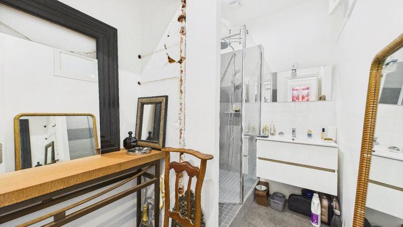 Appartement - 79 m² - 3 pièces