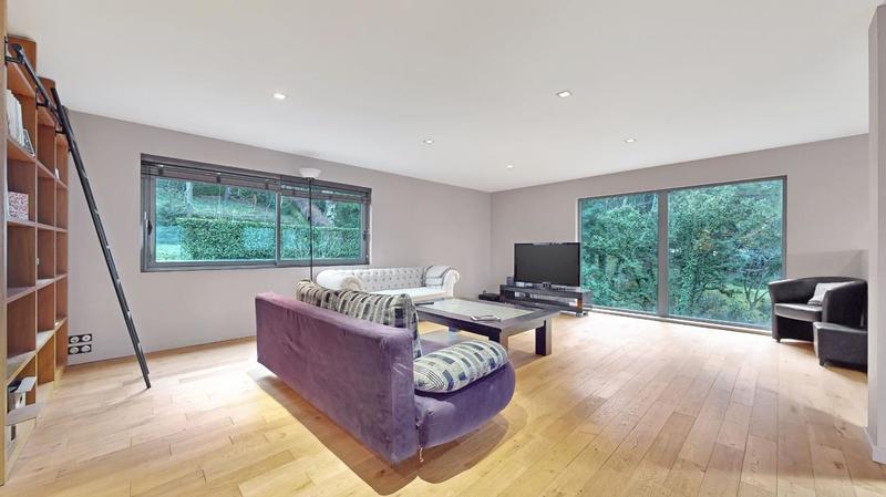 Loft - 320 m² - 6 pièces