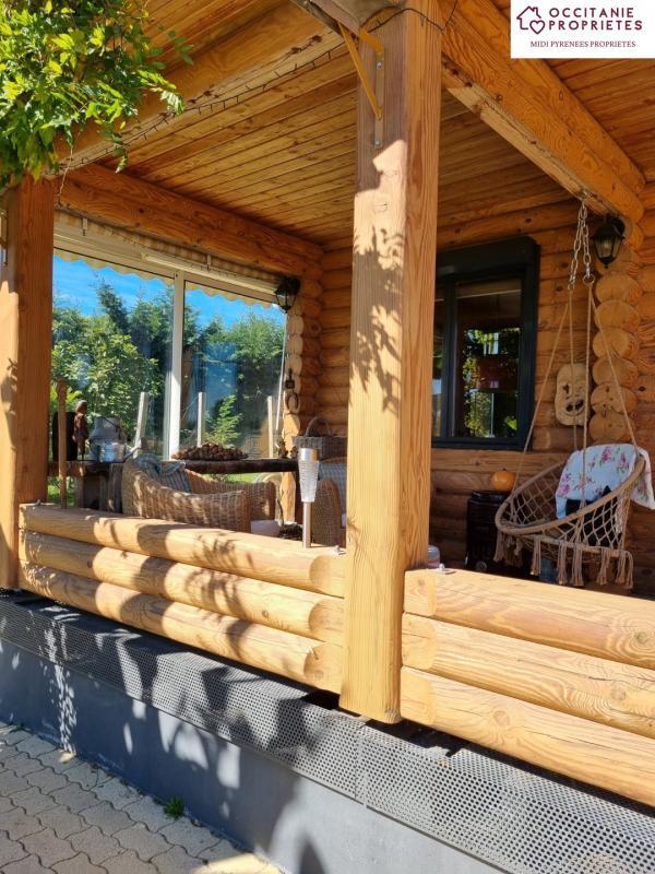 Maison de bois - 180 m² - 5 pièces