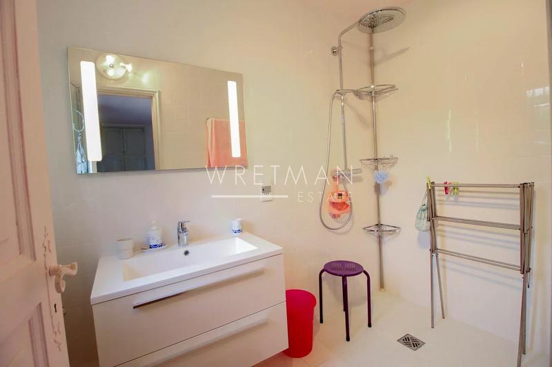 Villa - 177 m² - 6 pièces