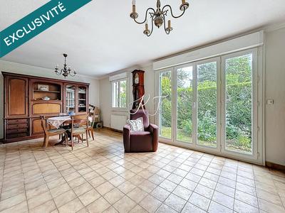 Maison - 83 m² - 5 pièces