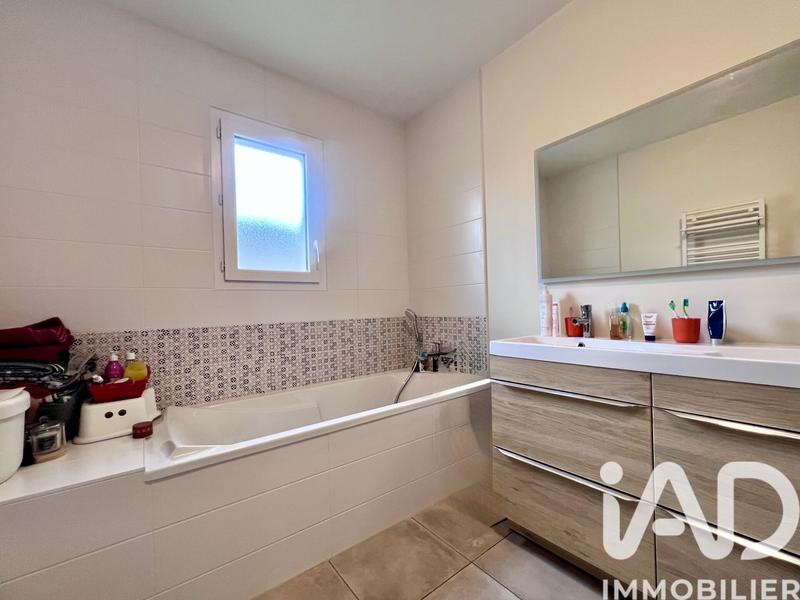 Maison - 103 m² - 5 pièces