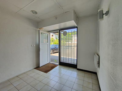 Local commercial - 65 m²