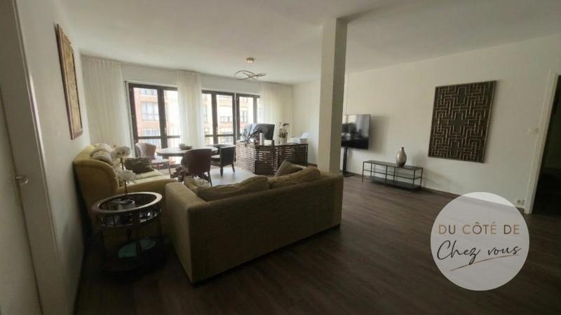 Appartement - 122 m² - 6 pièces