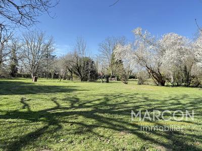 Maison - 197 m² - 7 pièces