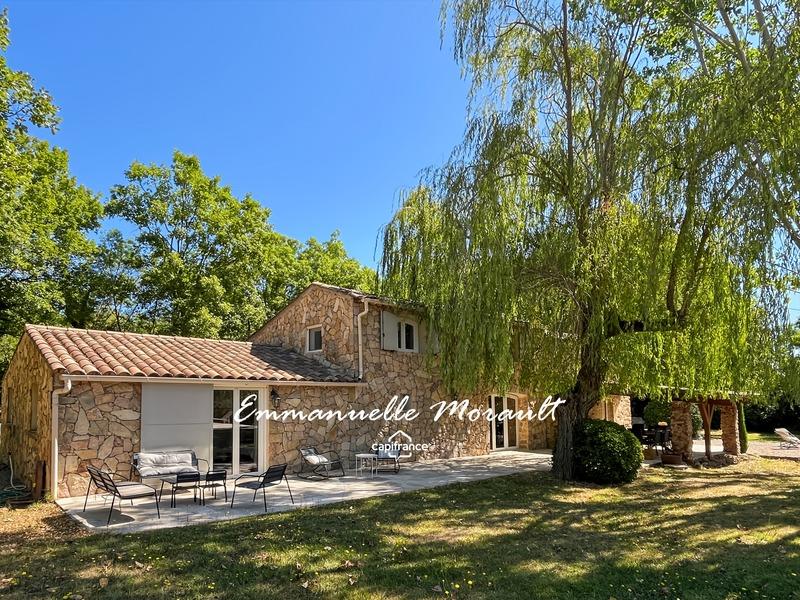 Maison - 184 m² - 7 pièces