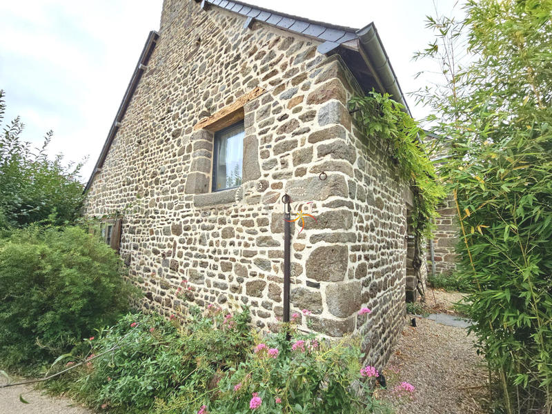 Maison ancienne - 126 m² - 7 pièces