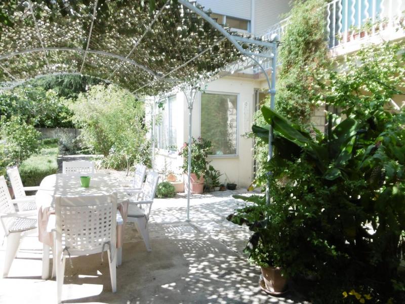 Maison - 195 m² - 9 pièces