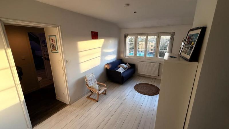 Maison - 194 m² - 8 pièces