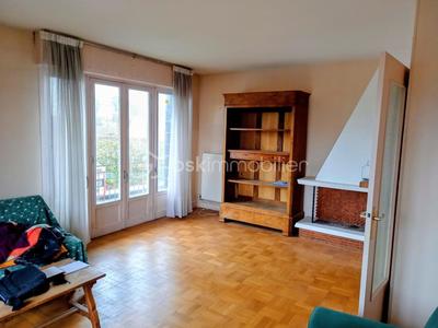 Appartement - 91 m² - 4 pièces