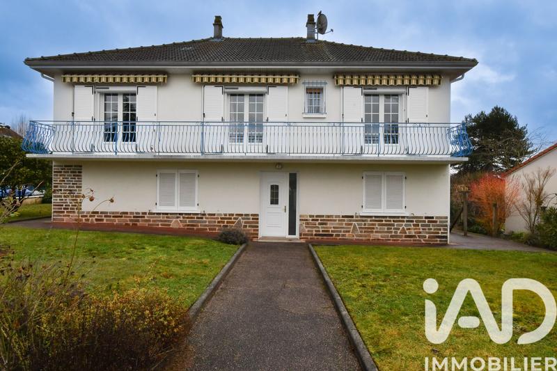 Maison - 152 m² - 7 pièces