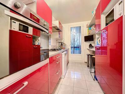 Appartement - 70 m² - 4 pièces