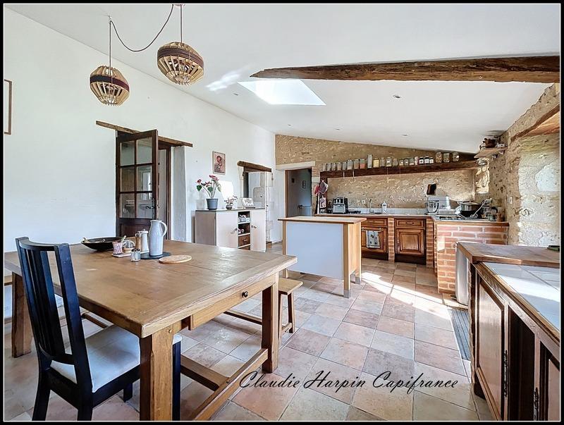 Maison de campagne - 430 m² - 14 pièces