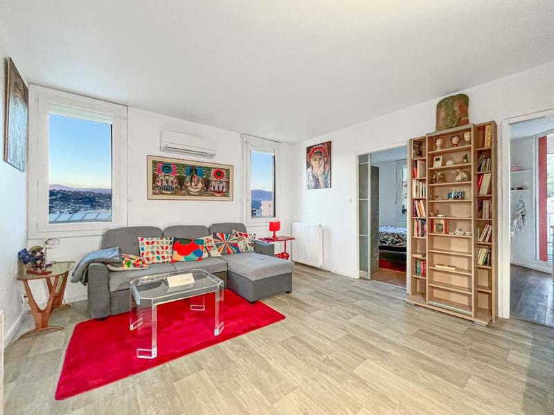 Appartement - 45 m² - 2 pièces