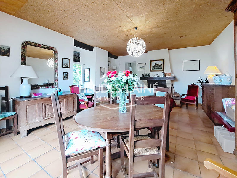 Maison - 189 m² - 10 pièces