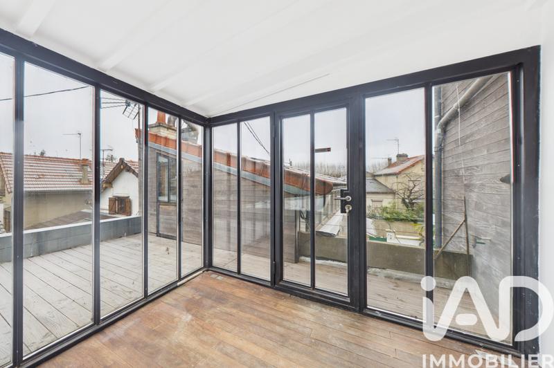 Maison de maîtres - 270 m² - 13 pièces