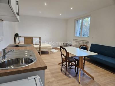 Studio - 33 m² - 1 pièce