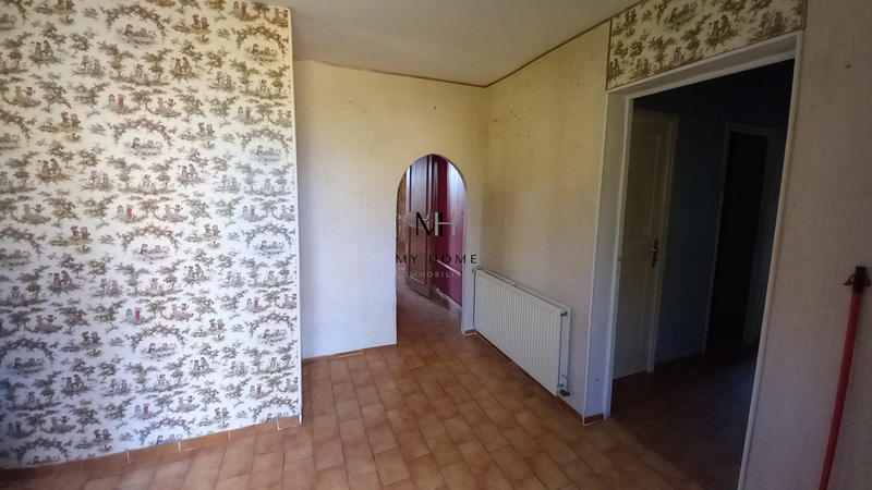 Maison - 185 m² - 7 pièces