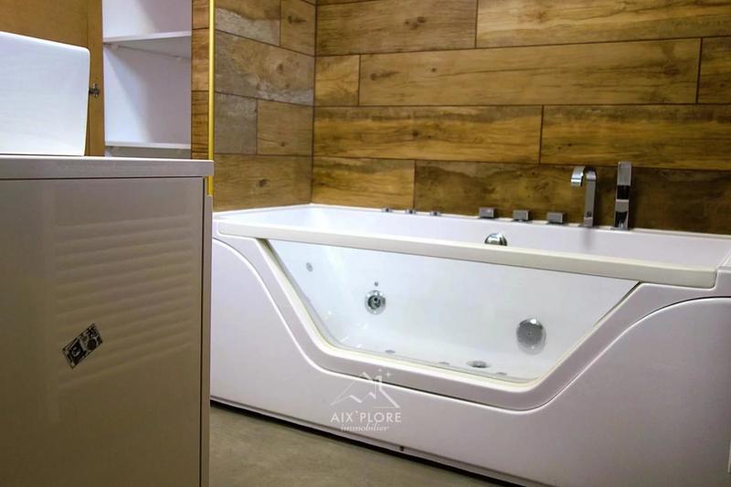 Propriété - 138 m² - 5 pièces