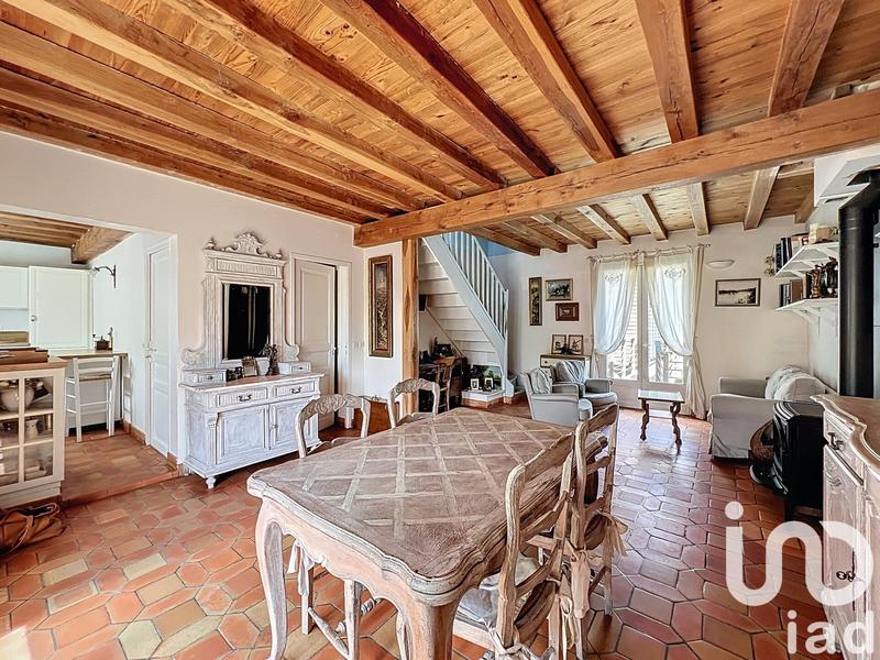 Maison - 186 m² - 8 pièces