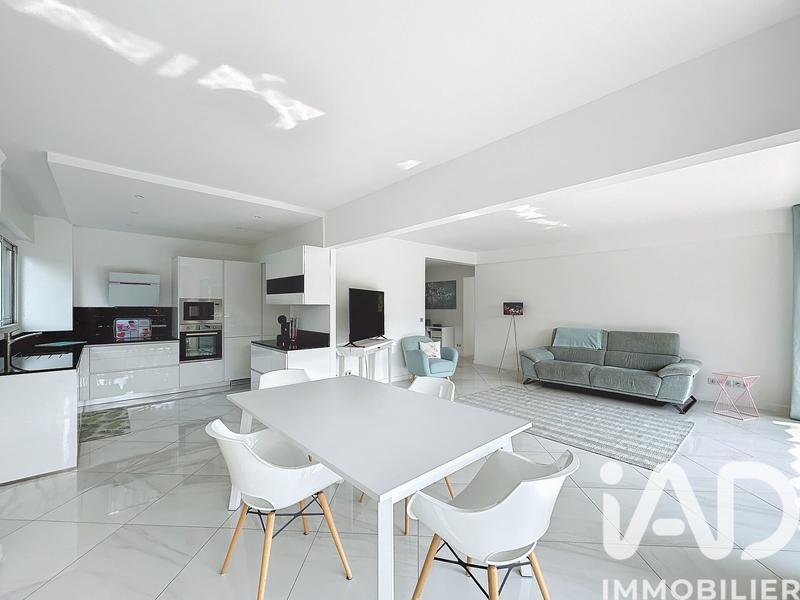 Appartement - 106 m² - 4 pièces